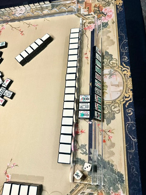 Clear Scalloped Mahjongg Racks, set of 4